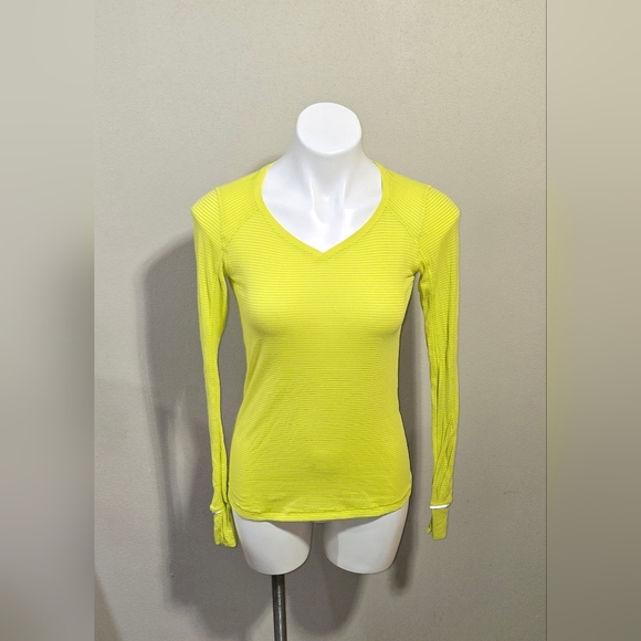 Lululemon Race Me Long Sleeve - Picture 1 of 5